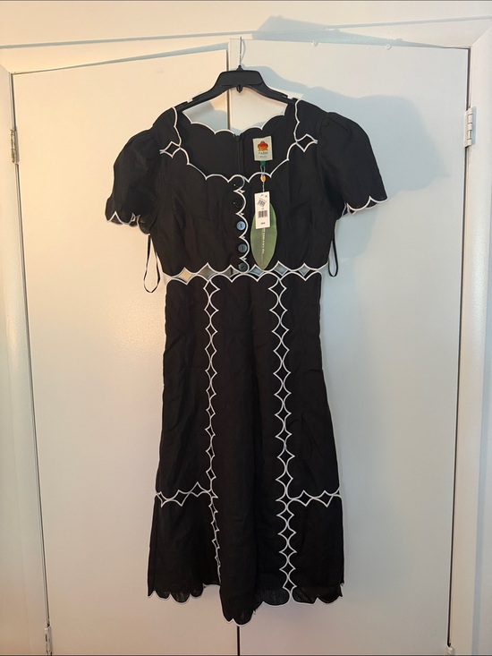 FARM Rio Dresses & Skirts - Farm Rio Black Short Sleeve Maxi Dress